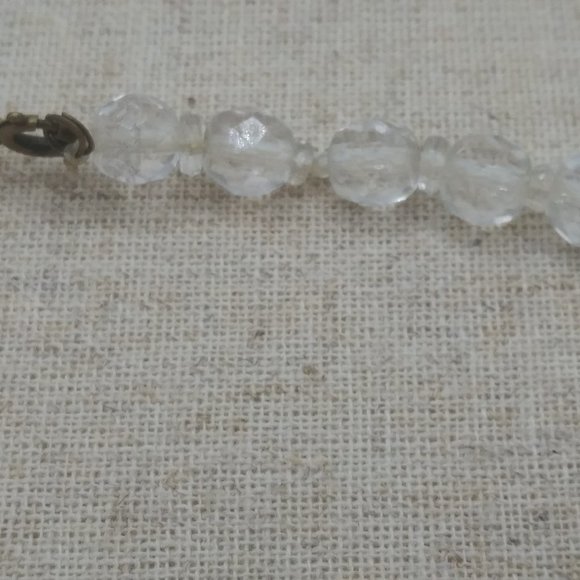 1930s Graduating Faceted Rock Crystal Choker - Picture 5 of 11